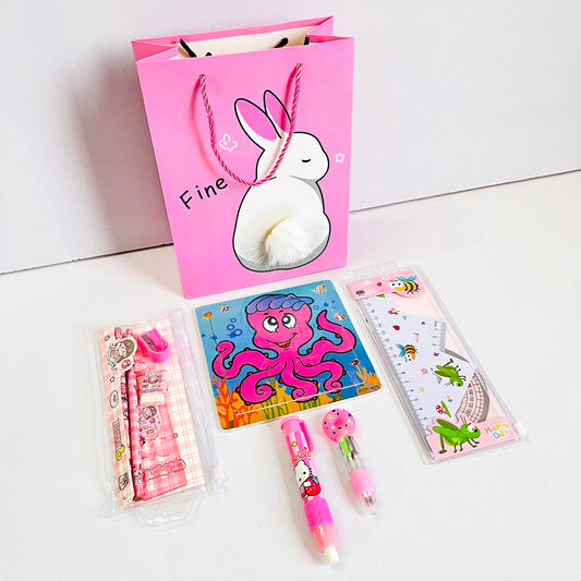 Sweet & Smart: Adorable Gift Hamper