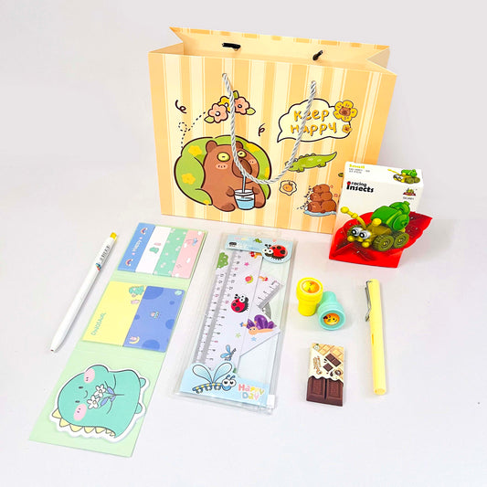 Aurora Fantasy Kids Creative Play Hamper