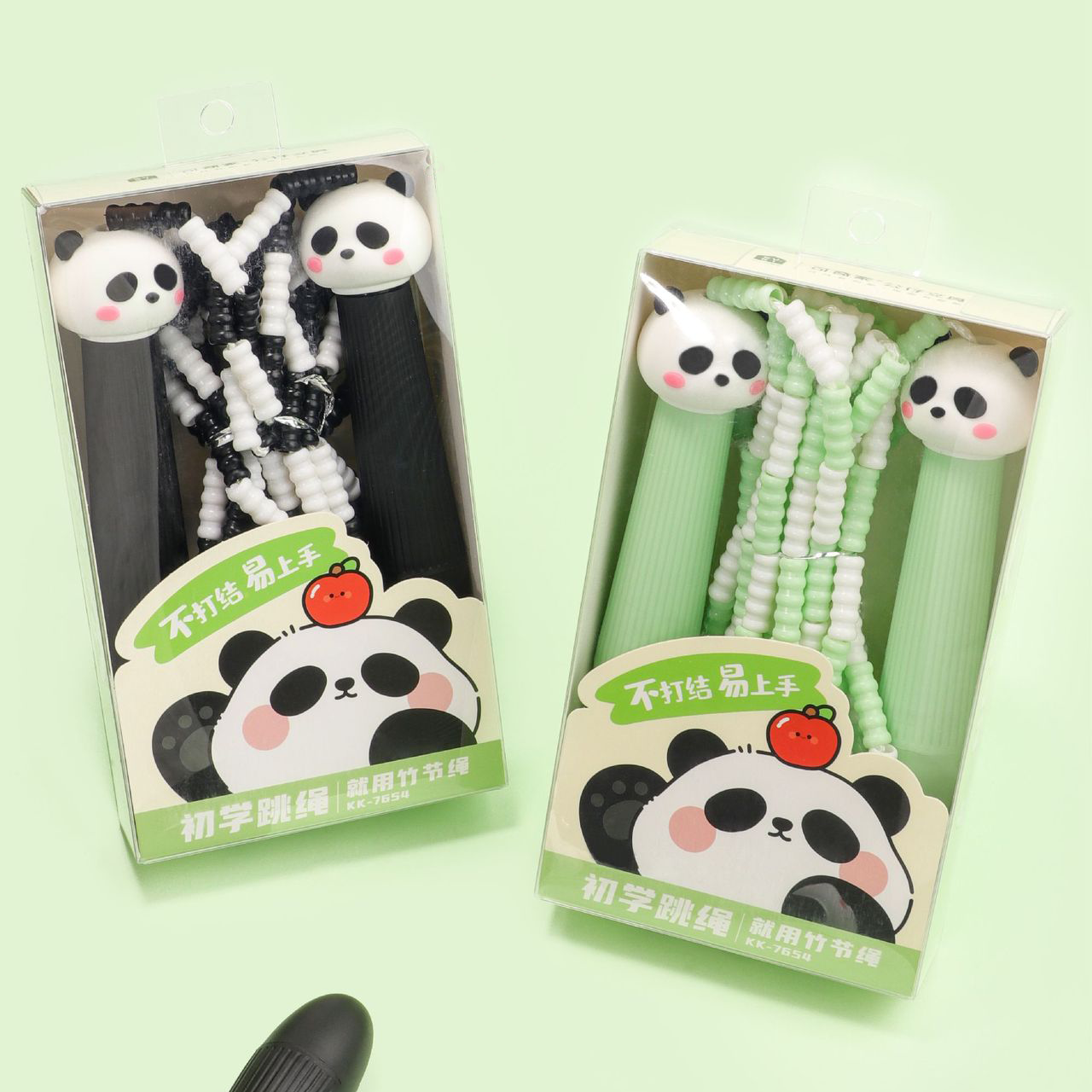 Diligent Panda skipping rope with cute panda face handles and black-and-white beaded rope