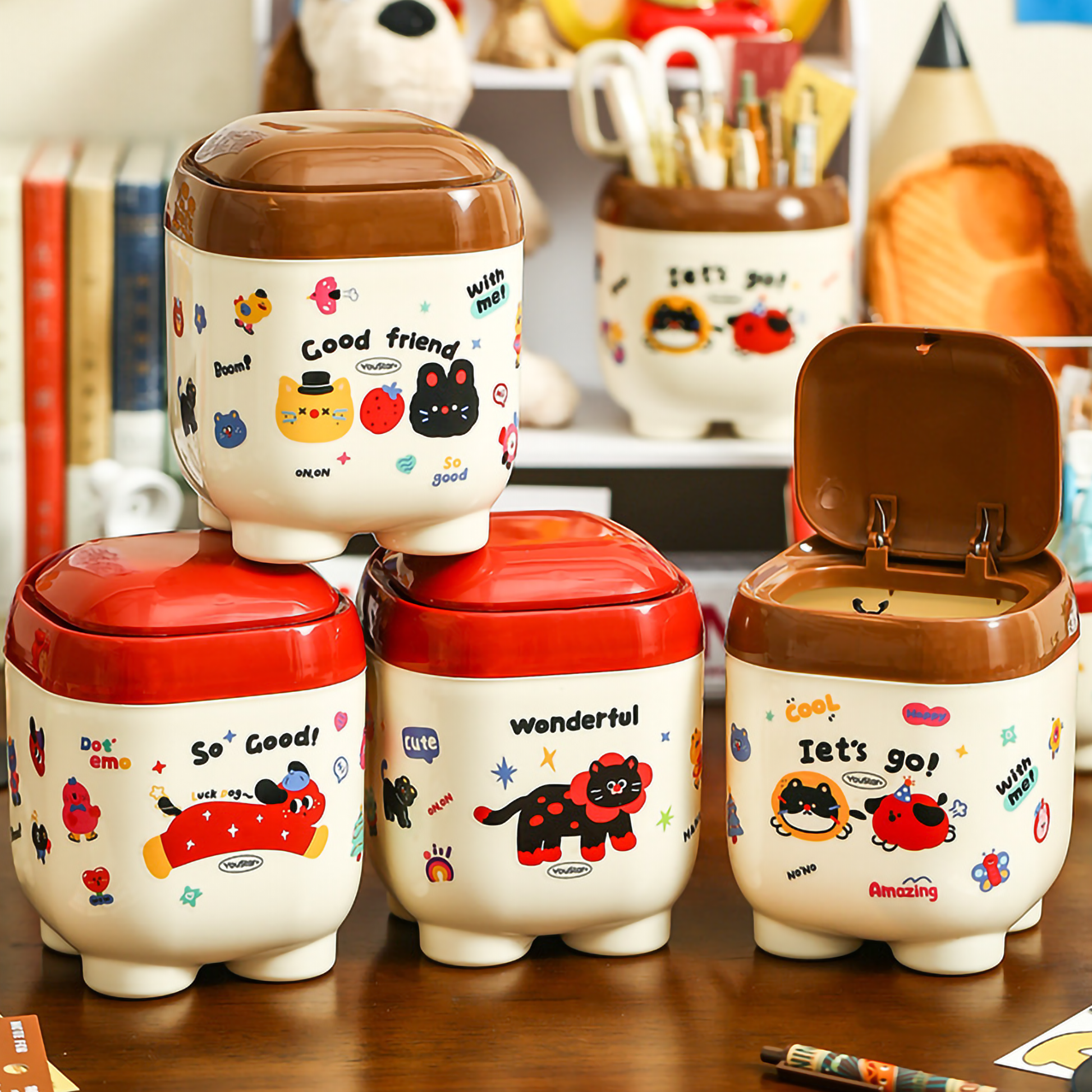 Dimensions diagram of desktop dustbin showing 150mm height and 120mm width.